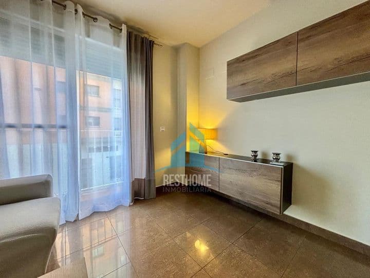 2 bedrooms apartment for rent in Gandia, Spain - Image 3