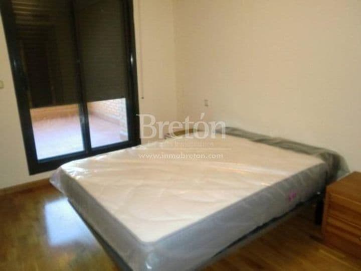 3 bedrooms apartment for rent in Universidad, Spain - Image 12