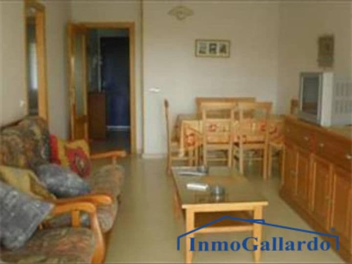 2 bedrooms apartment for rent in Velez-Malaga, Spain - Image 3