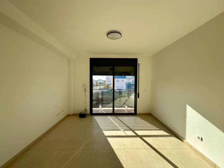 2 bedrooms apartment for rent in Bajo Ebro, Spain - Image 6