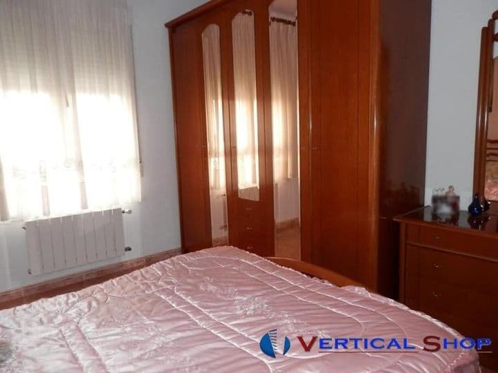 4 bedrooms apartment for sale in Albacete, Spain - Image 11