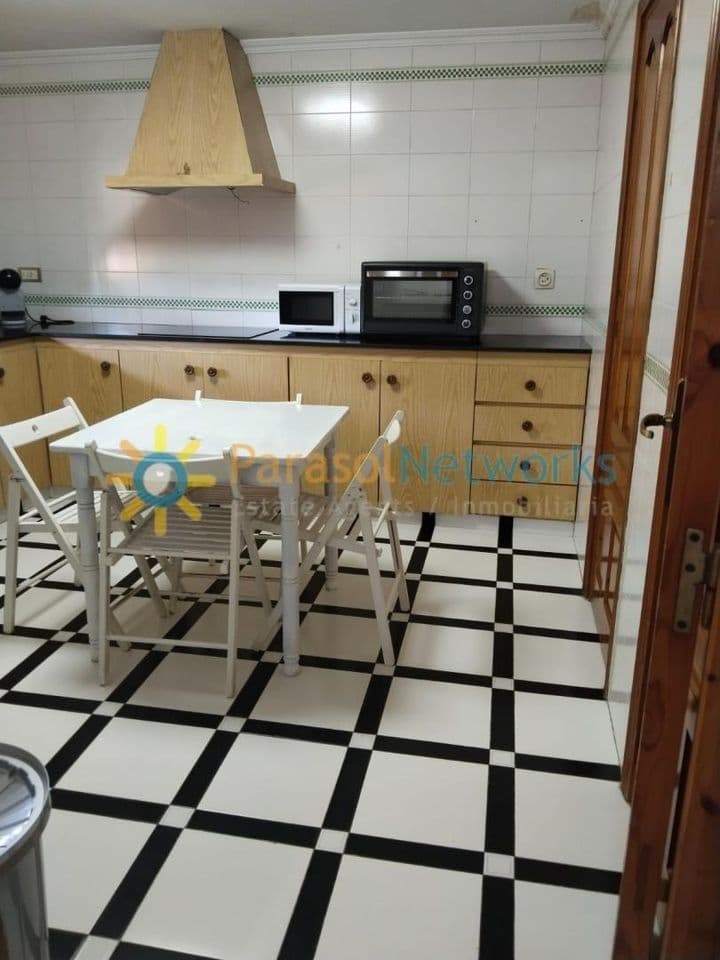 4 bedrooms house for rent in Oliva, Spain - Image 10