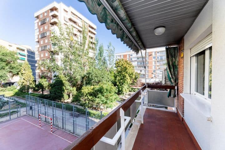 4 bedrooms apartment for sale in Hortaleza, Spain - Image 3