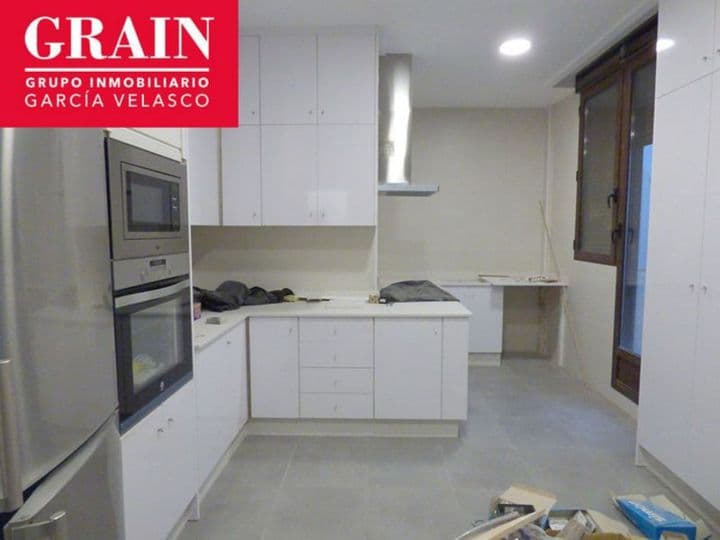 5 bedrooms apartment for rent in Albacete, Spain - Image 12