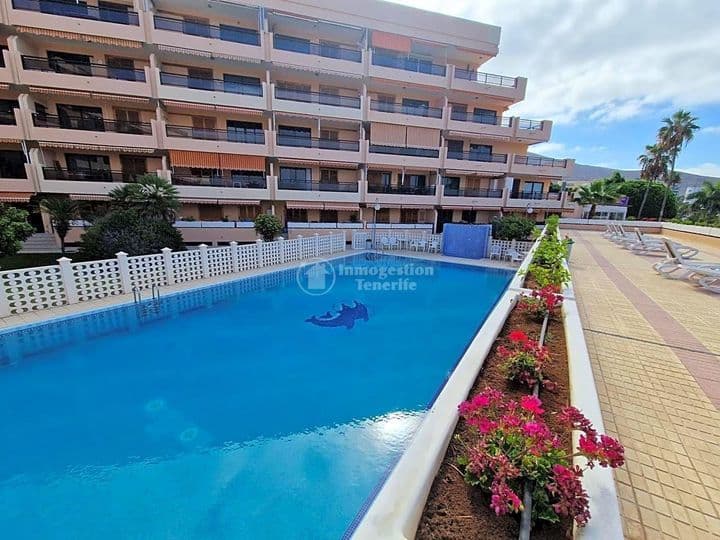 2 bedrooms apartment for rent in Los Cristianos, Spain - Image 3