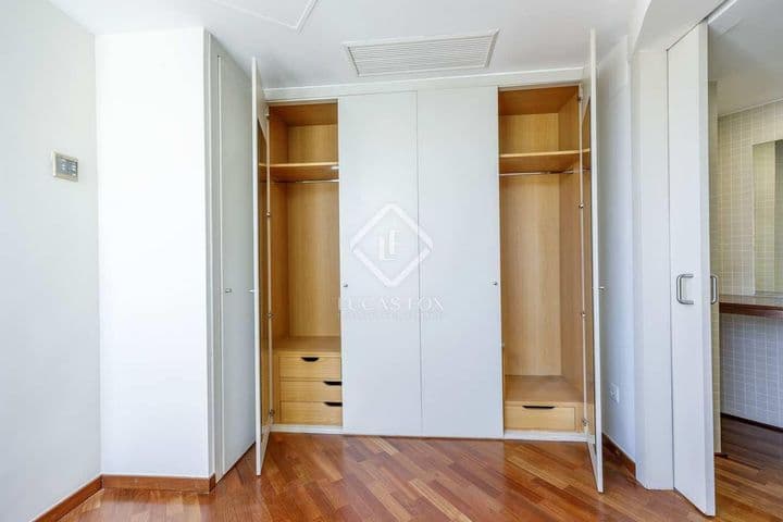 3 bedrooms apartment for rent in Valencia, Spain - Image 10