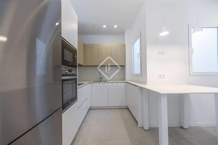 3 bedrooms apartment for rent in Valencia, Spain - Image 9