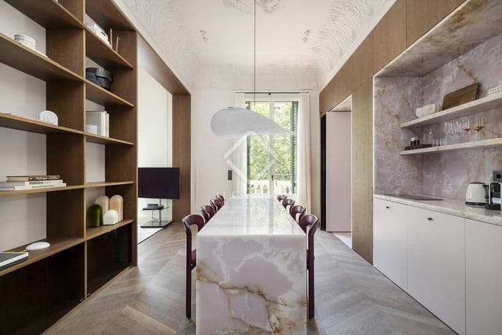 2 bedrooms apartment for rent in Barcelona, Spain - Image 12