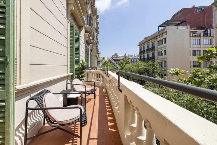 2 bedrooms apartment for rent in Barcelona, Spain - Image 8