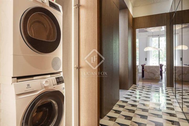 2 bedrooms apartment for rent in Barcelona, Spain - Image 9