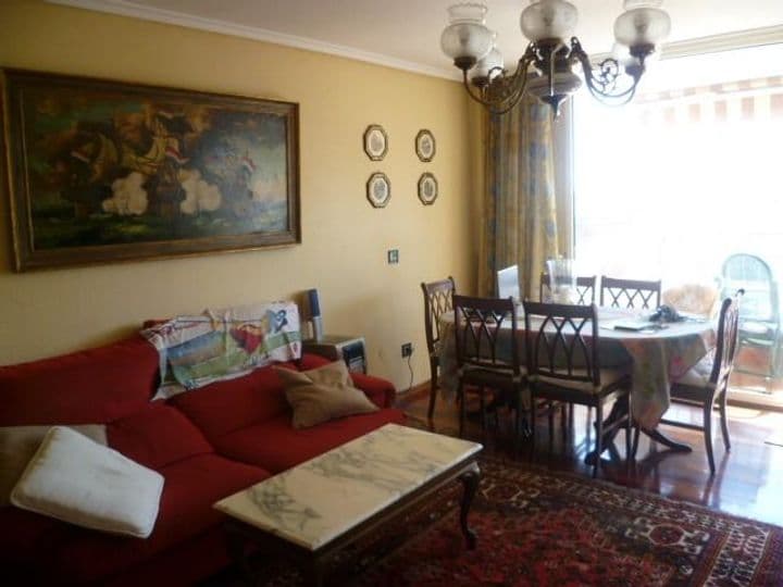 3 bedrooms apartment for rent in Santander, Spain - Image 3