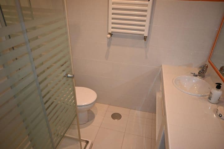 Apartment for rent in Santander, Spain - Image 8