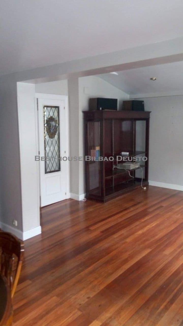 4 bedrooms apartment for rent in Bilbao, Spain - Image 7