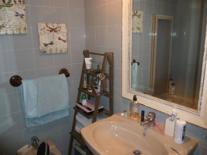 3 bedrooms apartment for rent in Santander, Spain - Image 7