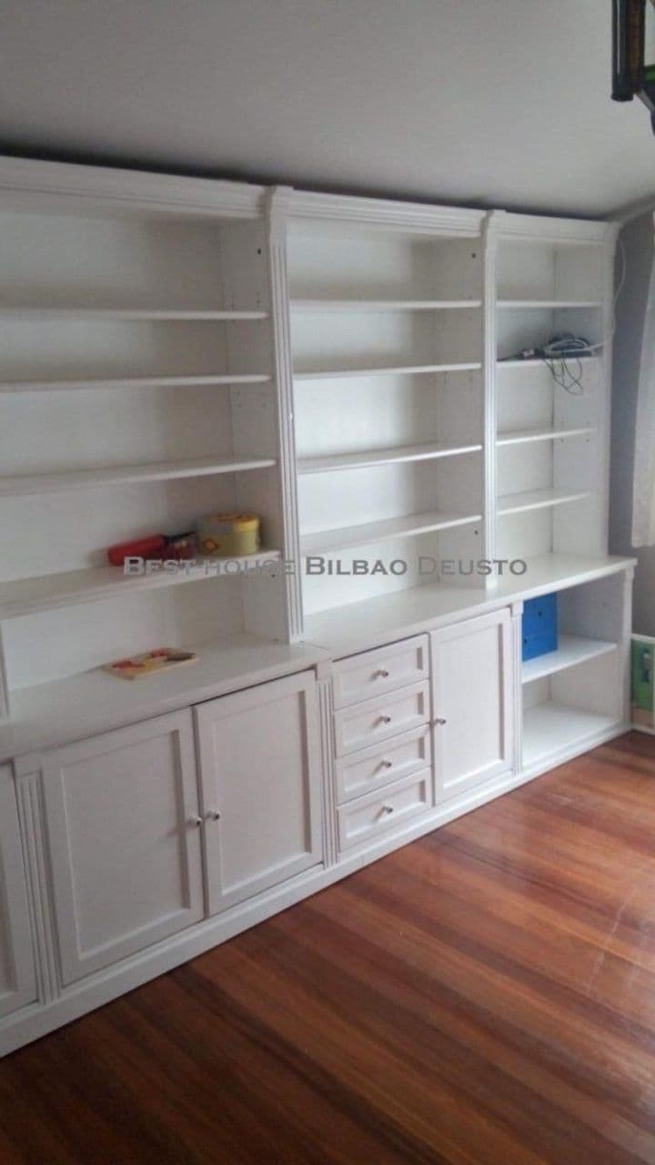 4 bedrooms apartment for rent in Bilbao, Spain - Image 4