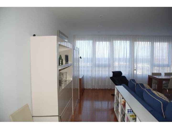 2 bedrooms apartment for rent in Santander, Spain - Image 7