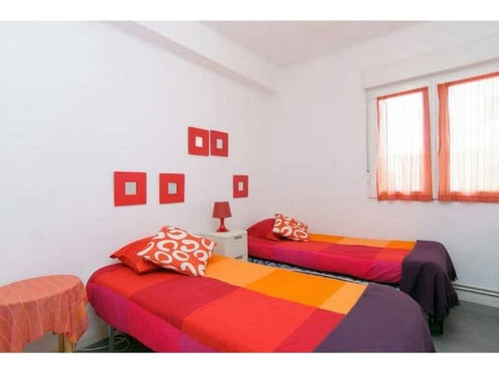 4 bedrooms apartment for rent in Santander, Spain - Image 3