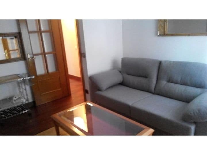 1 bedroom apartment for rent in Santander, Spain - Image 2