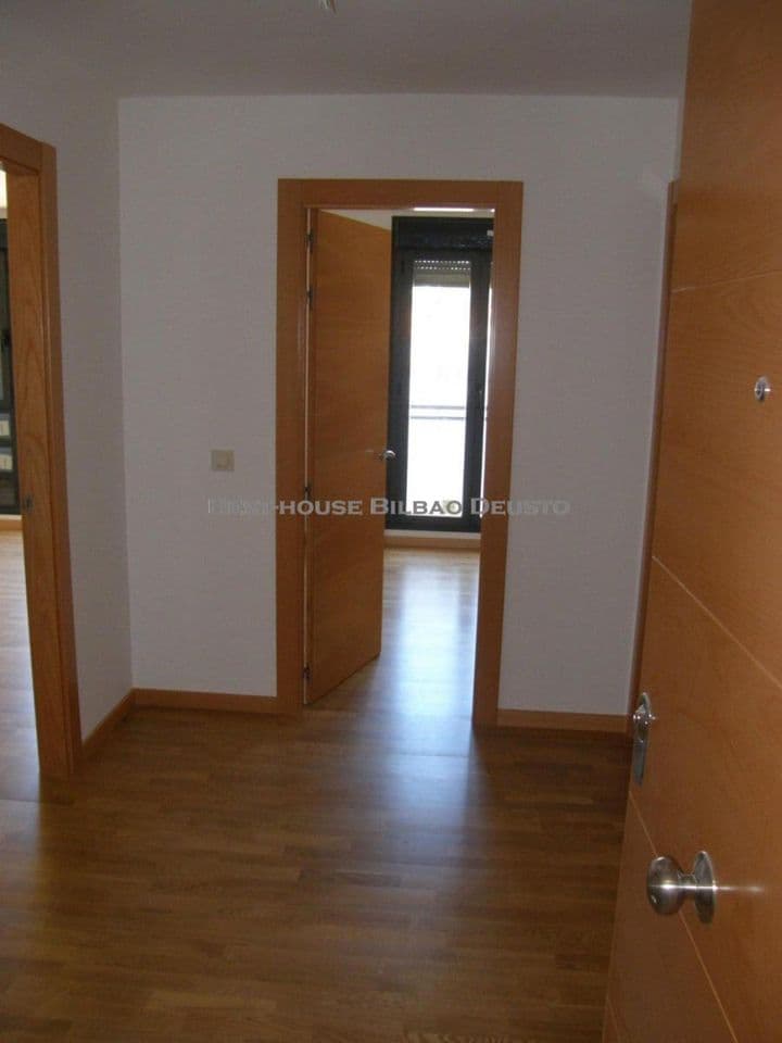 2 bedrooms apartment for rent in La Rioja, Spain - Image 6