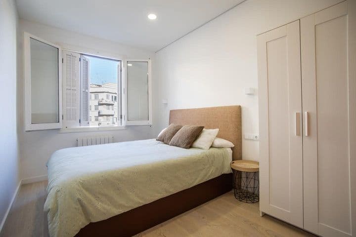 2 bedrooms apartment for rent in Sagrada Familia, Spain - Image 8