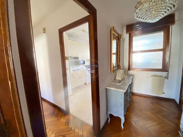 4 bedrooms apartment for sale in Vigo, Spain - Image 6