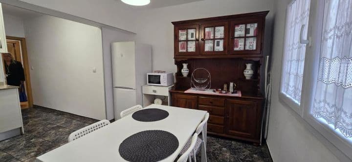 2 bedrooms apartment for rent in Gijon, Spain - Image 2