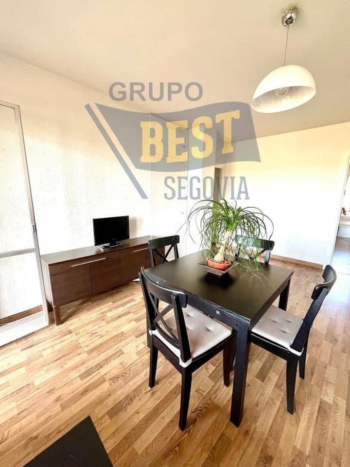 4 bedrooms apartment for rent in Segovia, Spain - Image 3