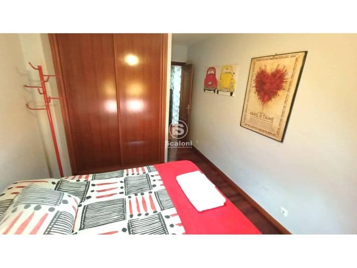 2 bedrooms apartment for rent in Vilagarcia de Arousa, Spain - Image 11