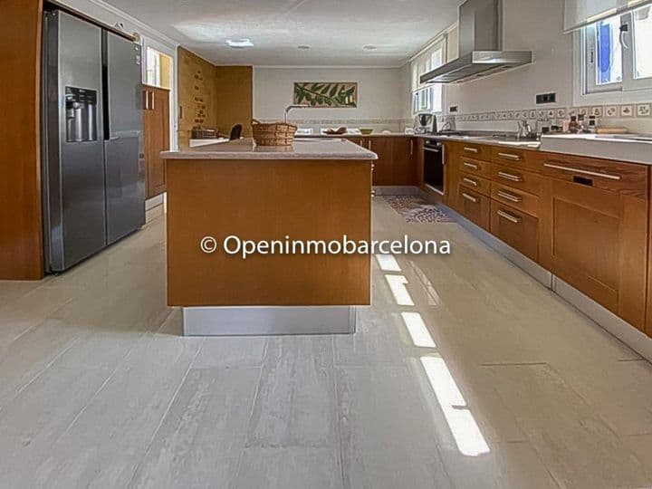 4 bedrooms apartment for rent in Sant Pere de Ribes, Spain - Image 9