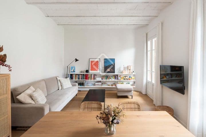 2 bedrooms apartment for rent in Barcelona, Spain - Image 2