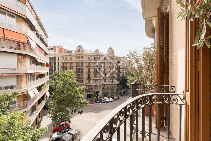 2 bedrooms apartment for rent in Barcelona, Spain - Image 10