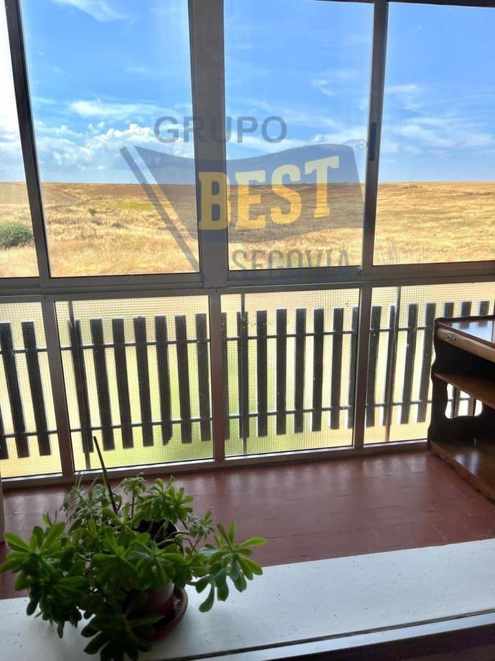 4 bedrooms apartment for rent in Segovia, Spain - Image 5