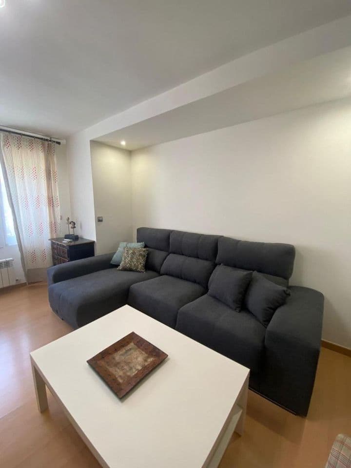 2 bedrooms apartment for rent in San Matias-Realejo, Spain - Image 8