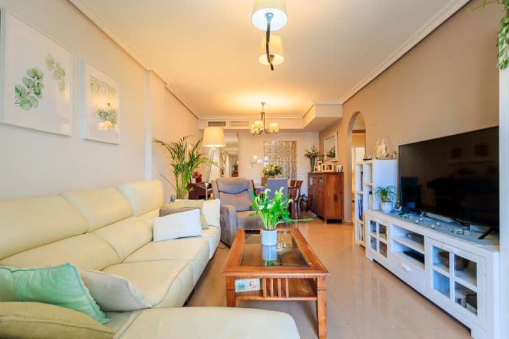 4 bedrooms apartment for rent in Torrevieja, Spain - Image 4