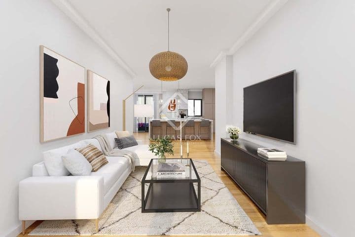 3 bedrooms apartment for sale in Barcelona, Spain