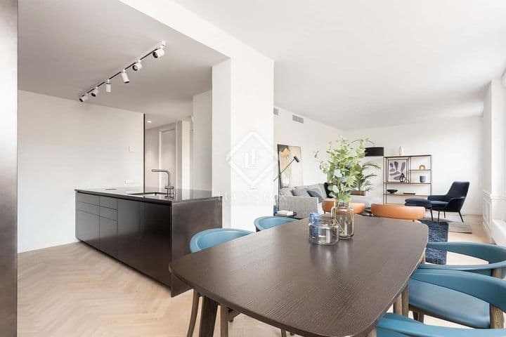 4 bedrooms apartment for sale in Barcelona, Spain - Image 10