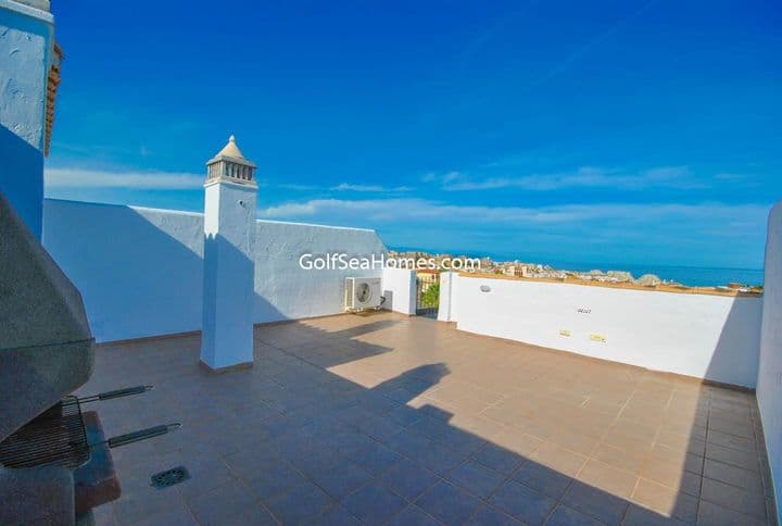 1 bedroom house for rent in Benalmadena Costa, Spain - Image 8