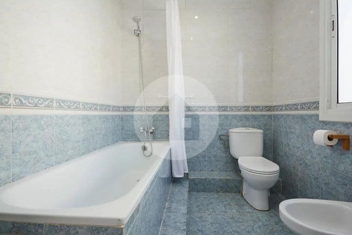 3 bedrooms apartment for rent in Gracia, Spain - Image 7