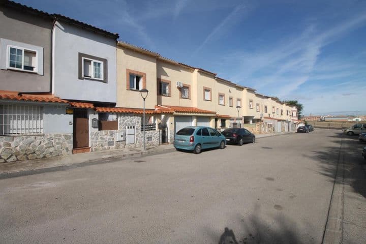 4 bedrooms house for sale in La Sagra, Spain - Image 2