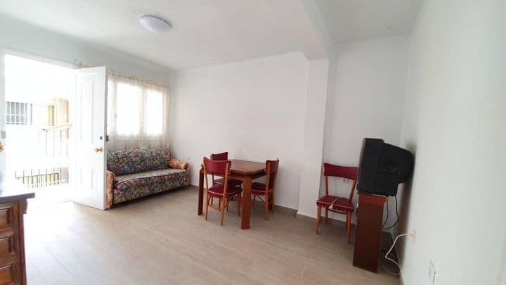 2 bedrooms apartment for rent in Nou Moles, Spain