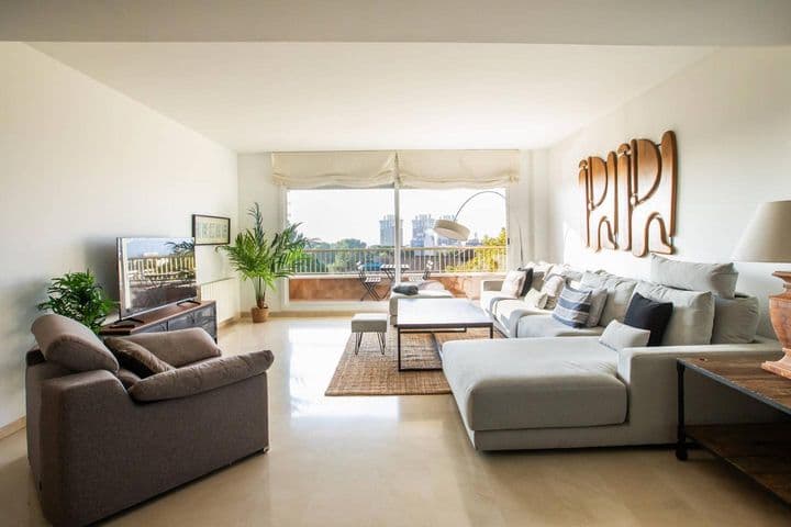 3 bedrooms apartment for rent in Bajo Llobregat, Spain - Image 7