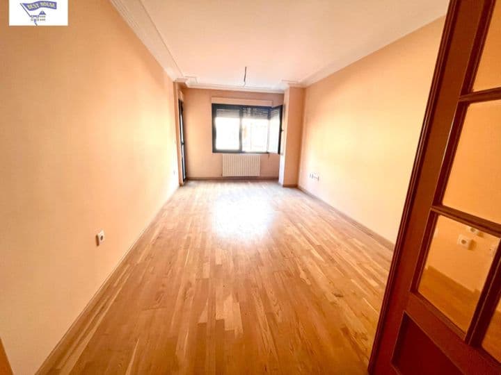 3 bedrooms apartment for sale in Albacete, Spain