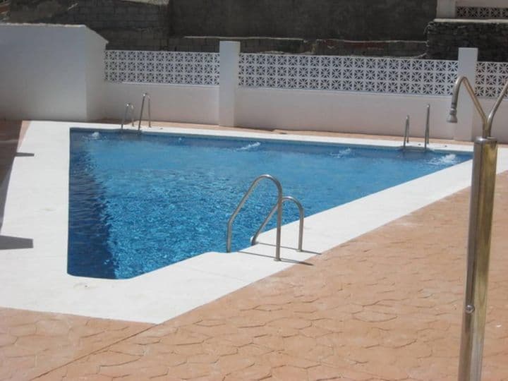 1 bedroom apartment for rent in Velilla - Velilla Taramay, Spain - Image 4