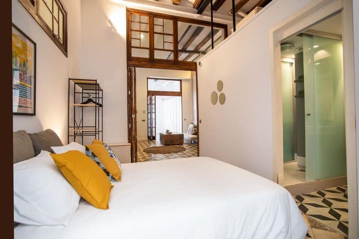 2 bedrooms apartment for rent in Gotic, Spain - Image 9