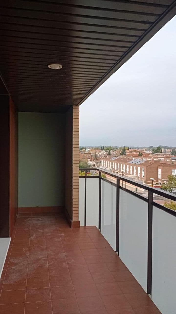 2 bedrooms apartment for sale in Zaragoza, Spain - Image 4