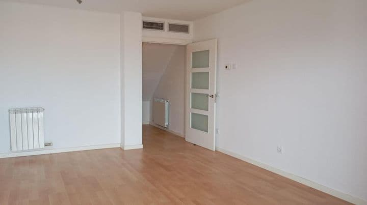 2 bedrooms apartment for sale in Zaragoza, Spain - Image 2