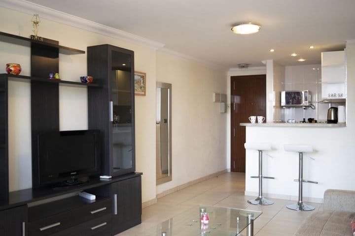 2 bedrooms apartment for rent in Parque de la Paloma, Spain - Image 6