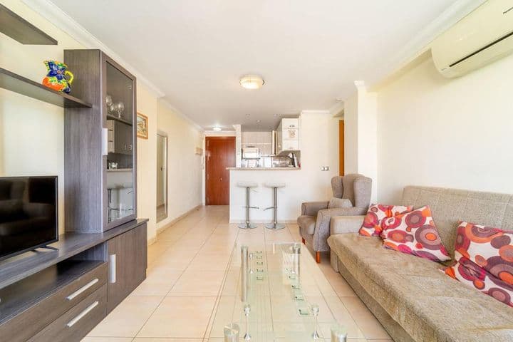 2 bedrooms apartment for rent in Parque de la Paloma, Spain - Image 3