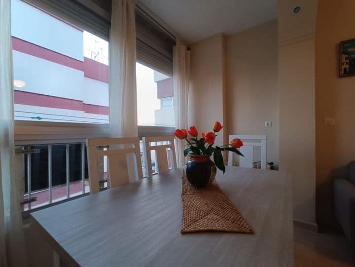 1 bedroom apartment for sale in Centro, Spain - Image 8