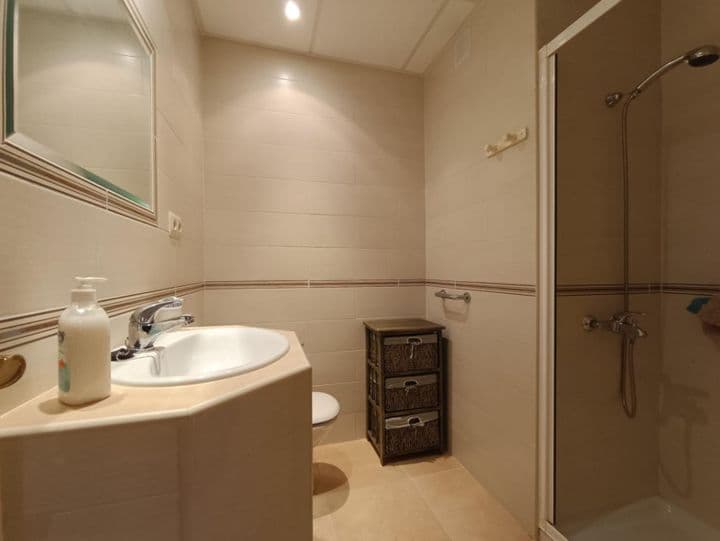 1 bedroom apartment for sale in Centro, Spain - Image 6